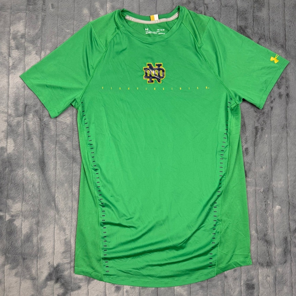 Under Armour Notre Dame Fighting Irish Green HeatGear Fitted T-Shirt Mens Medium